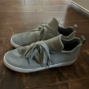 Steve Madden tennis shoes